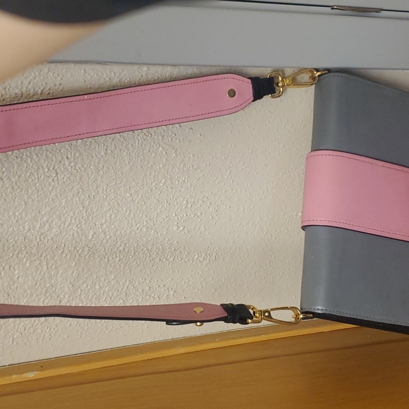 PRADA pink purse - Picture 6 of 7